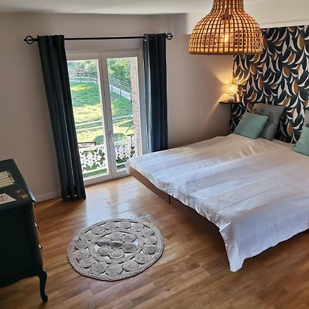 Heugon Manoir Du Taillis B&B 외부 사진