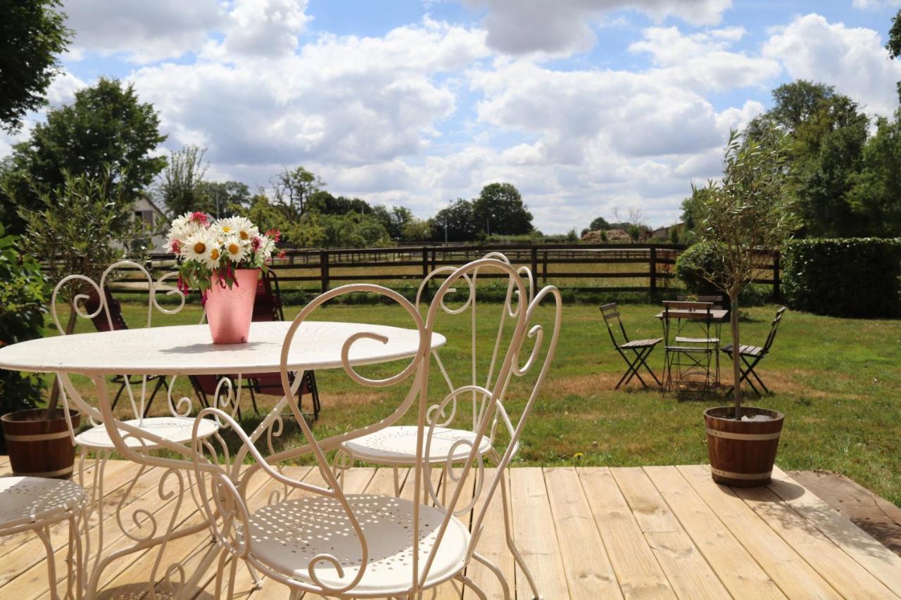 Heugon Manoir Du Taillis B&B 외부 사진