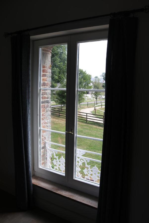 Heugon Manoir Du Taillis B&B 외부 사진
